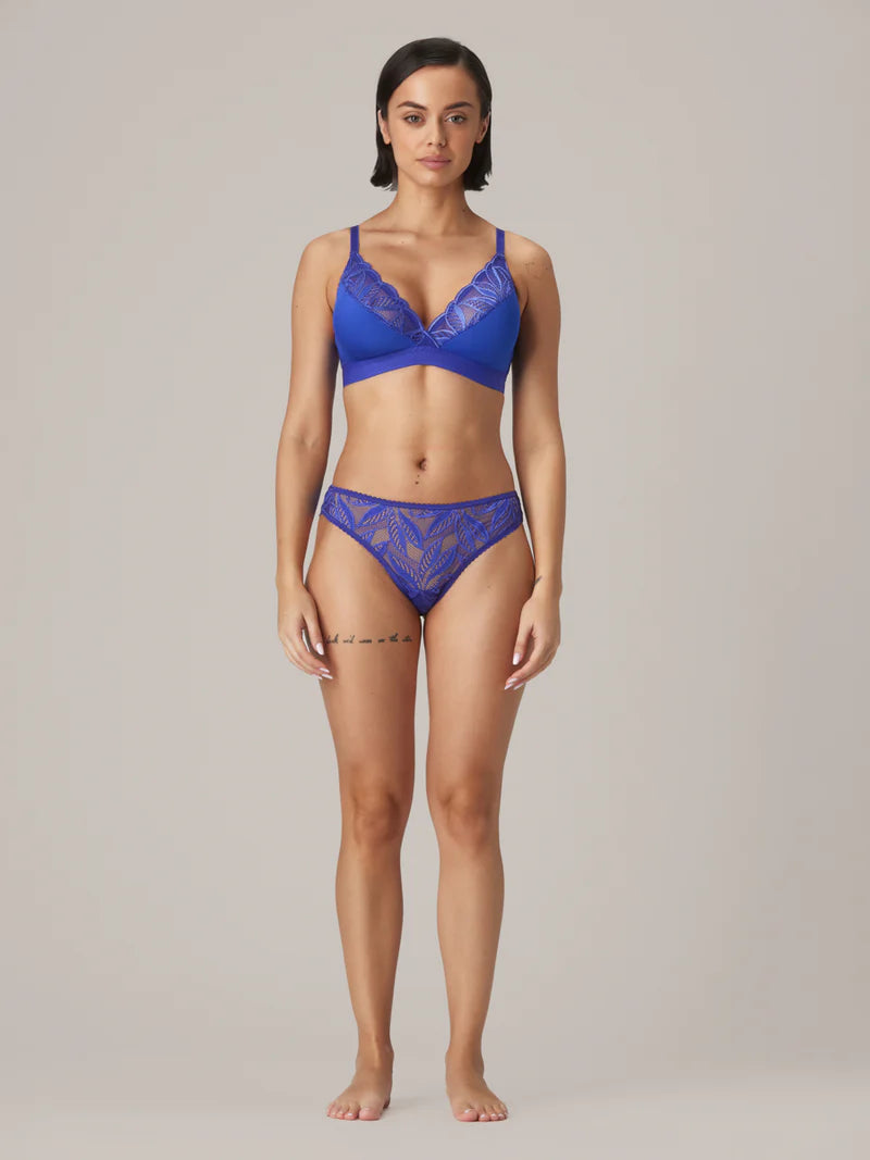 Компрессионное бельё с синем кружевом и лайкрой LCD 141