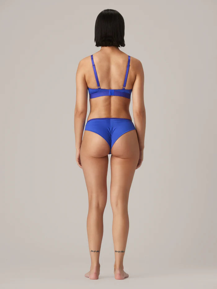 Компрессионное бельё с синем кружевом и лайкрой LCD 141